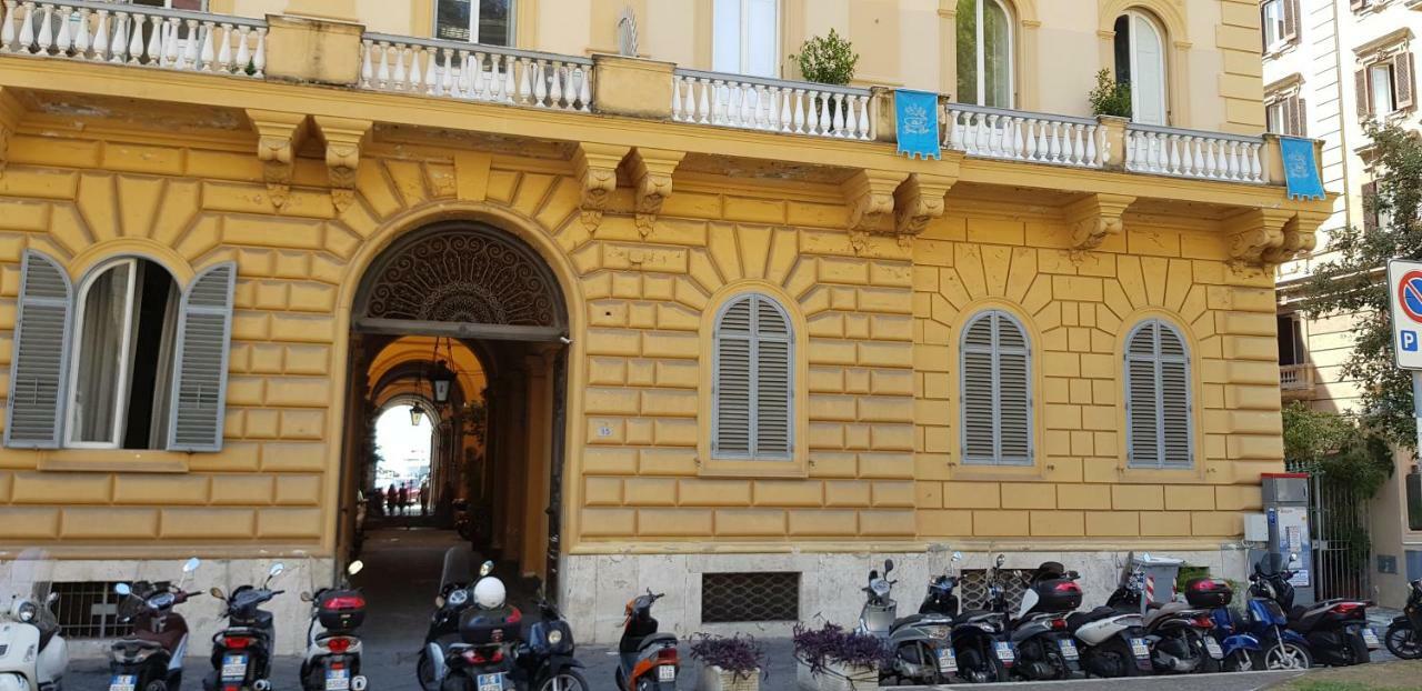 Regina Elena Bed & Breakfast Naples Exterior photo