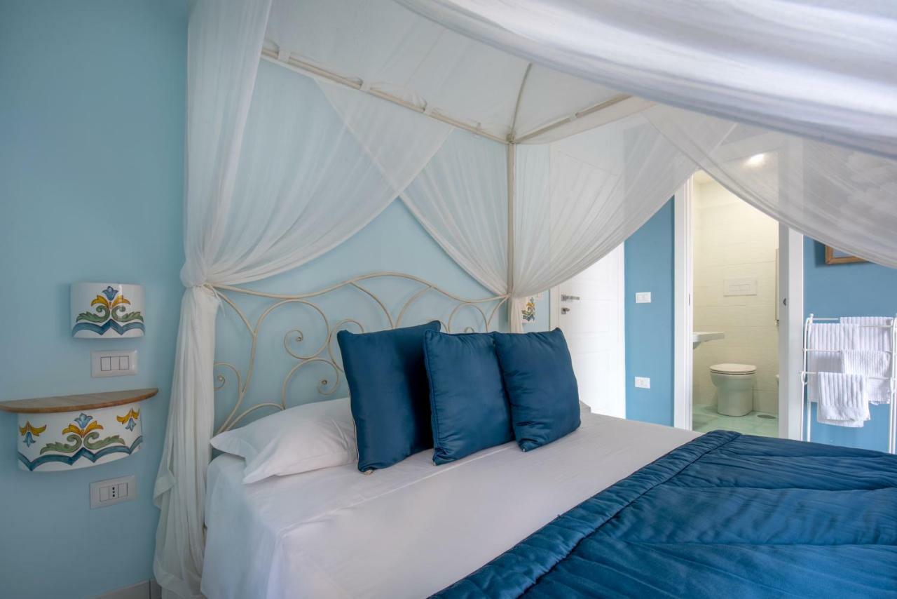 Regina Elena Bed & Breakfast Naples Exterior photo